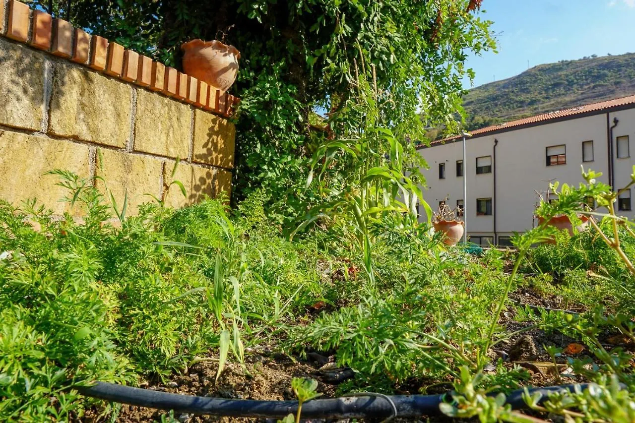 Villa Caterina - Solemar Sicilia Cefalu Apartment